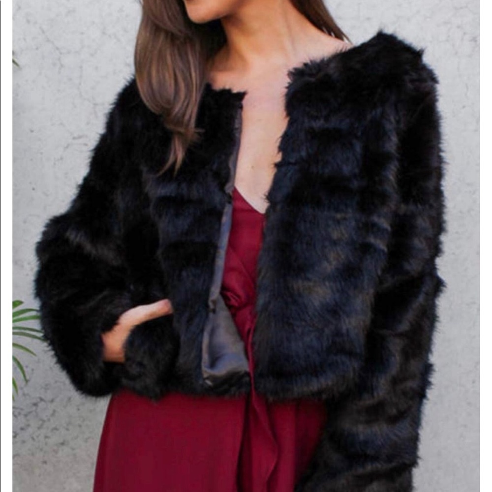 Lanshefei black faux fur coat